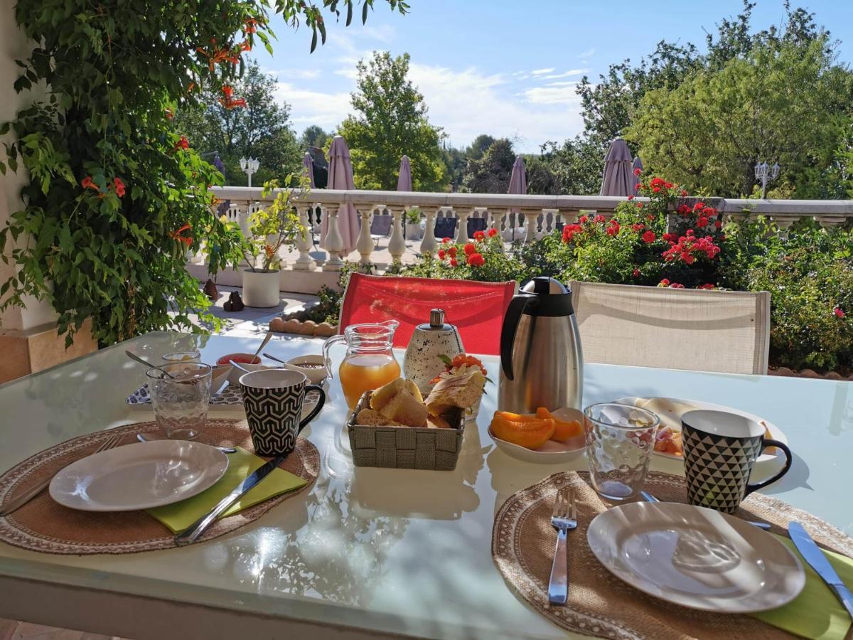 La Villa Des Ames Liees Draguignan Dış mekan fotoğraf