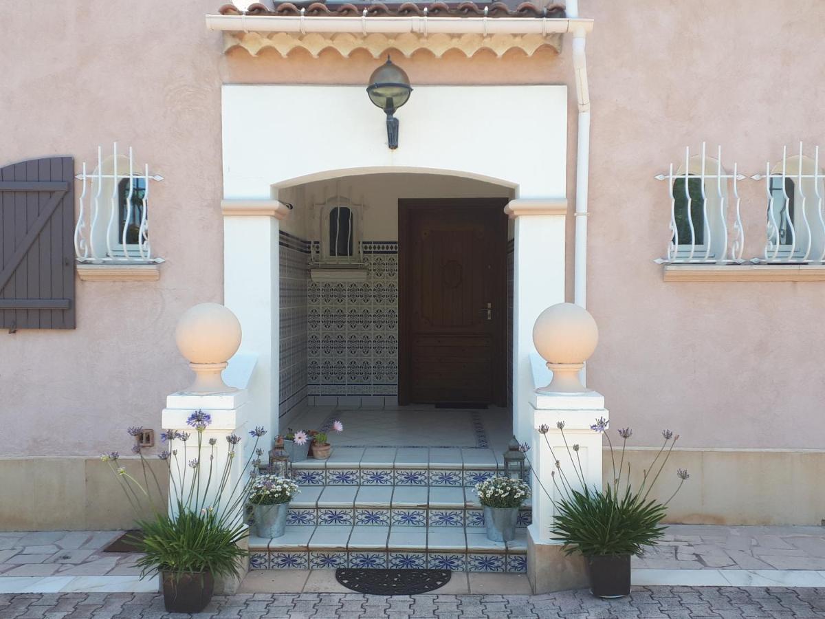 La Villa Des Ames Liees Draguignan Dış mekan fotoğraf